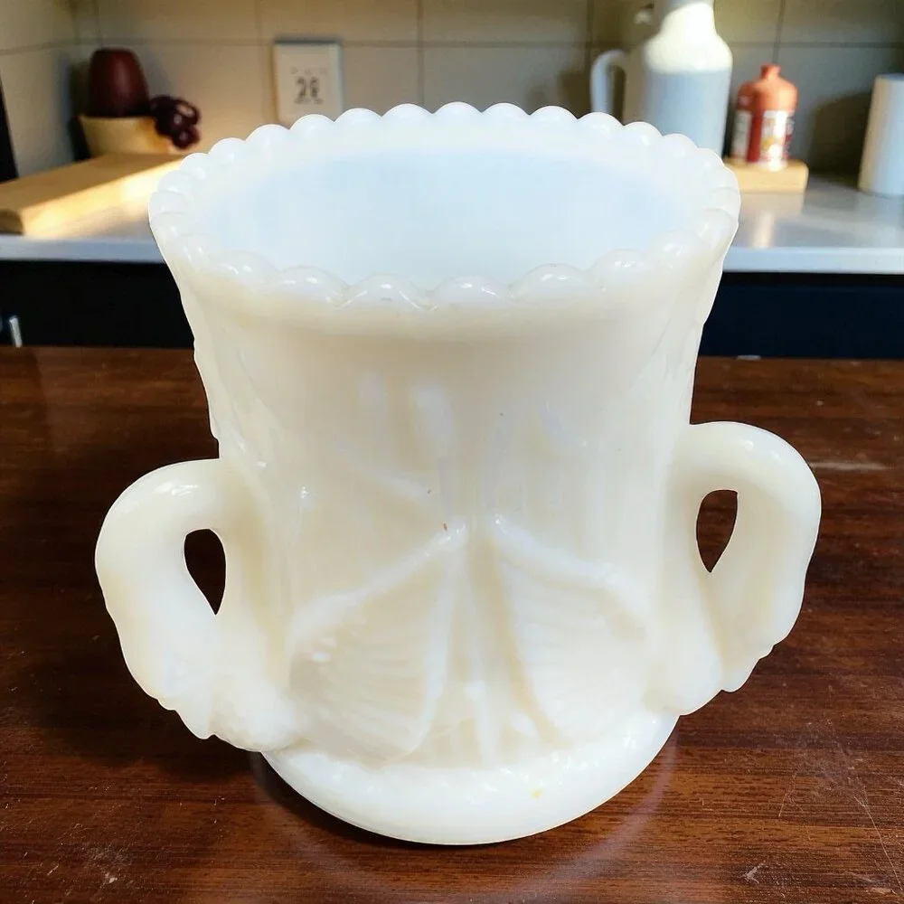 Westmoreland Milk Glass Triple Swan Handled Toothpick Holder Small Vase Dish VTG